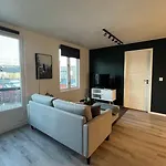 Апартаменты Moderne Sentrumsleilighet Осло
