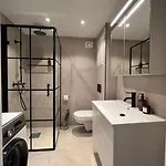 Moderne Sentrumsleilighet אוסלו
